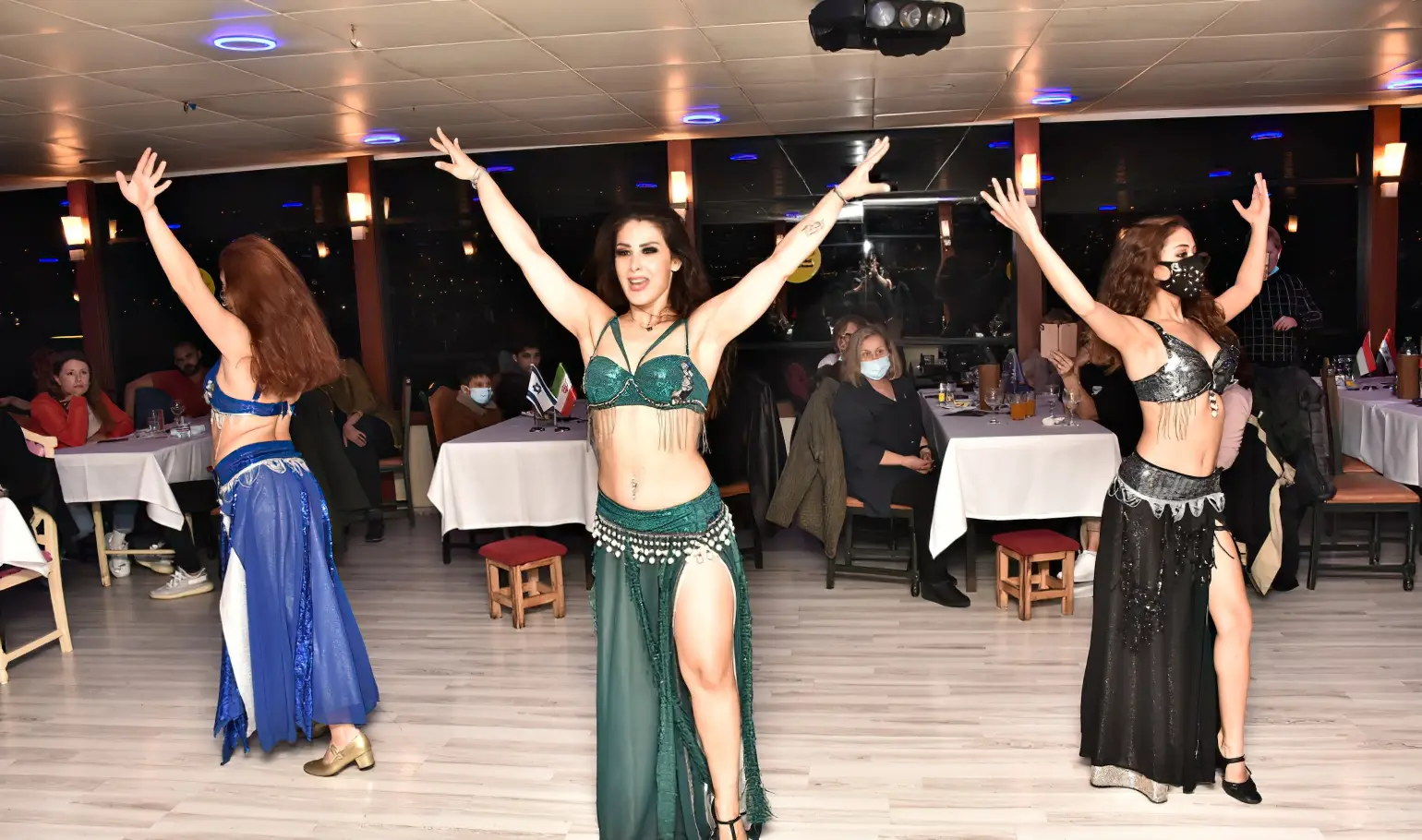 Bosphorus Dinner Cruise & Night Entertainment | Exclusive VIP Tours | Cool Travel Istanbul