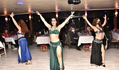 Bosphorus Dinner Cruise & Night Entertainment | Exclusive VIP Tours | Cool Travel Istanbul