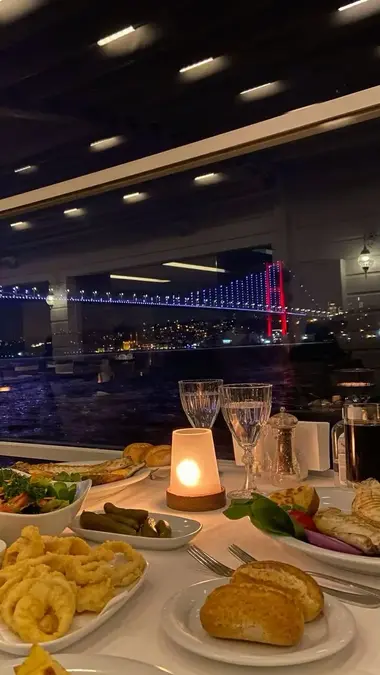 Bosphorus Night Tours | Istanbul Skyline VIP Experiences | Cool Travel Istanbul