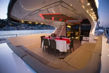 Romantic Bosphorus Yacht Cruises | Exclusive Private VIP Tours | Cool Travel Istanbul
