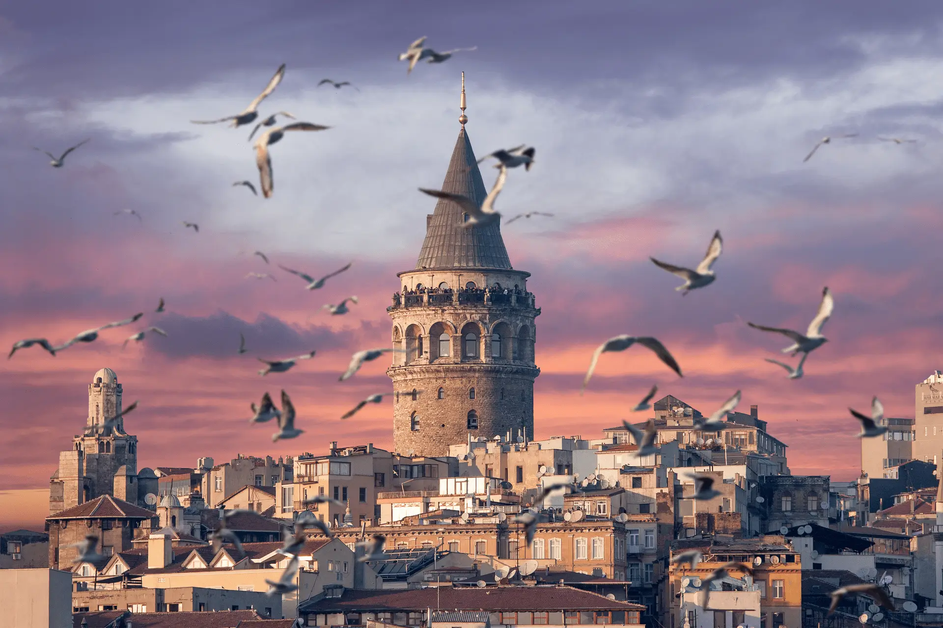 Exploring Istanbul: The Ultimate Daily Tour Guide