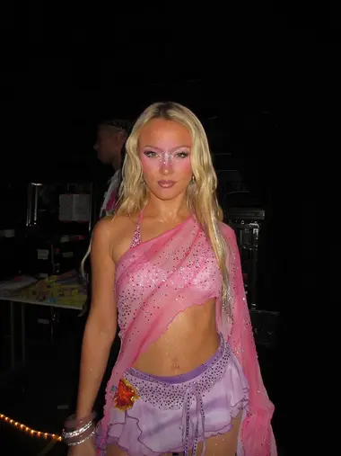 Zara Larsson's First Night in Turkey: Inside the Istanbul Show