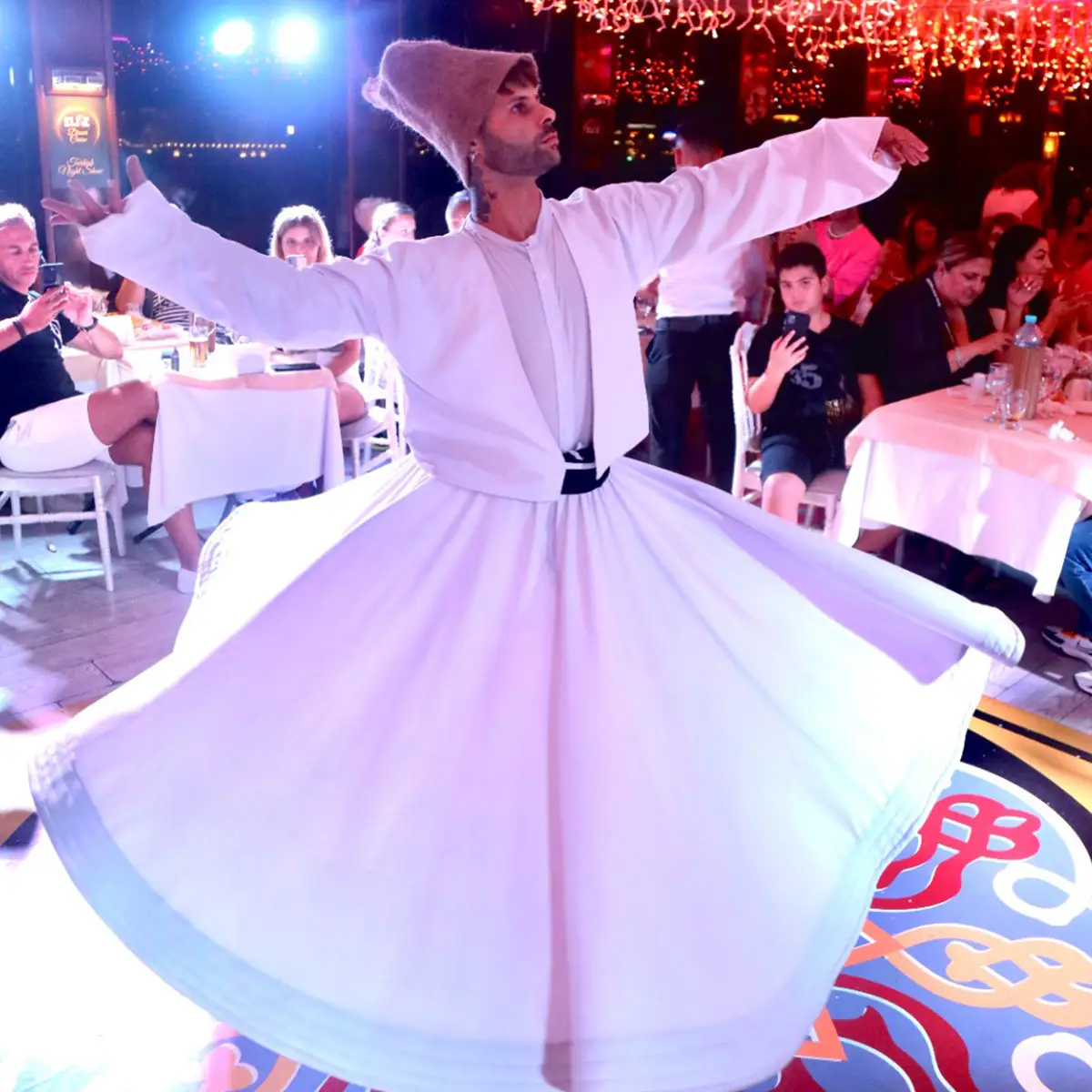 Bosphorus Cruise & Night Tour 1