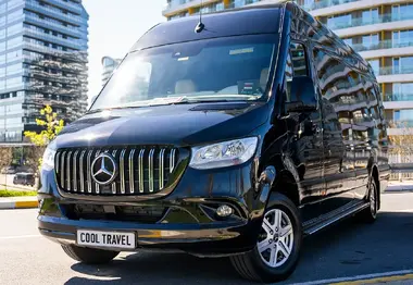 Revolver Grand Sprinter for up to 14 passengers in Istanbul
